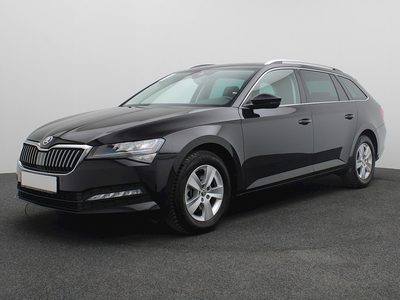 SKODA Superb Combi 1.5 Tsi Dsg Ambition 4-j. Gar. Ahk Navi Lenkradhzg Lane Assist