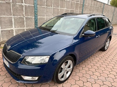 Skoda wagon 2.0 tdi cr ambition 150cv dsg tetto