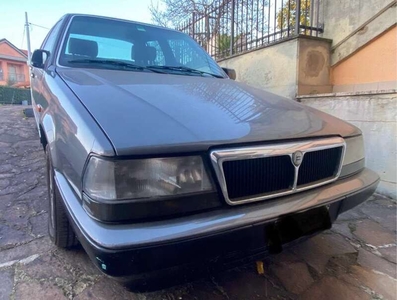 Usato 1988 Lancia Thema 2.0 Benzin 117 CV (7.000 €)