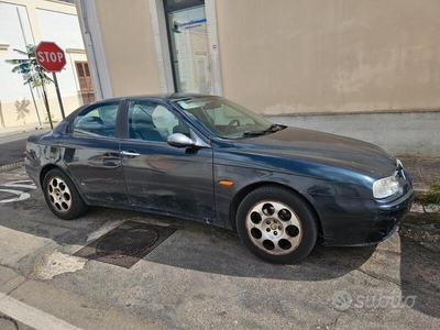 Usato 2002 Alfa Romeo 156 Diesel (300 €)