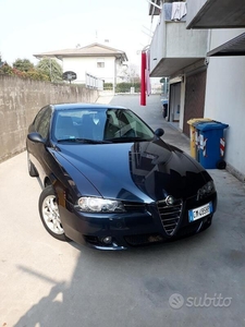 Usato 2004 Alfa Romeo 156 1.6 LPG_Hybrid 120 CV (1.500 €)