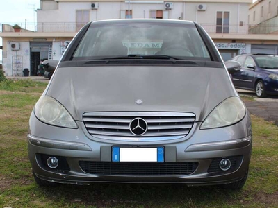 Usato 2005 Mercedes A180 2.0 Diesel 109 CV (1.999 €)