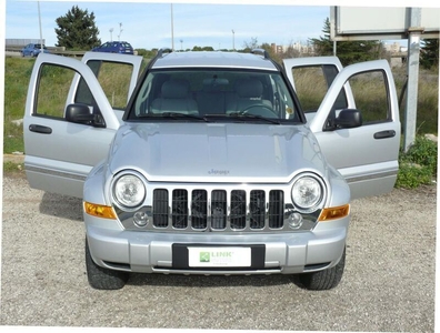 Usato 2007 Jeep Cherokee 2.8 Diesel 163 CV (7.990 €)