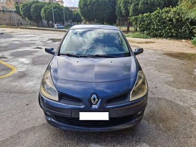 Usato 2009 Renault Clio III 1.5 Diesel 86 CV (2.800 €)