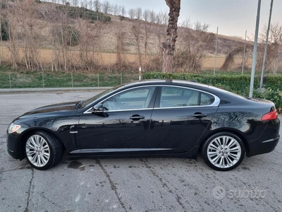 Usato 2010 Jaguar XF 3.0 Diesel 241 CV (14.000 €)