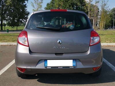 Usato 2010 Renault Clio III 1.1 LPG_Hybrid 75 CV (4.000 €)