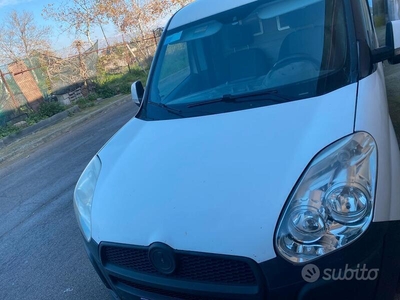 Usato 2012 Fiat Doblò CNG_Hybrid (4.200 €)