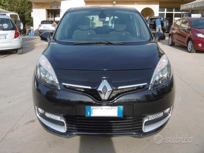 Usato 2015 Renault Scénic III 1.5 Diesel 110 CV (10.400 €)
