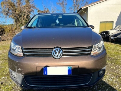 Usato 2015 VW Touran 1.6 Diesel 105 CV (3.950 €)