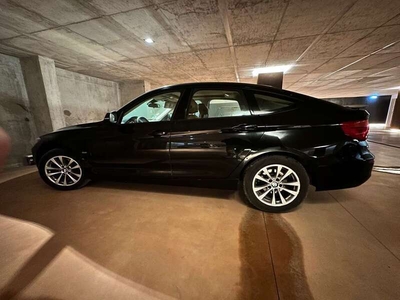 Usato 2017 BMW 320 Gran Turismo 2.0 Diesel 190 CV (19.500 €)