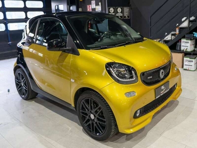 Usato 2017 Smart ForTwo Coupé 0.9 Benzin 109 CV (22.800 €)