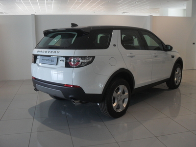 Usato 2019 Land Rover Discovery Sport 2.0 Diesel 150 CV (29.000 €)