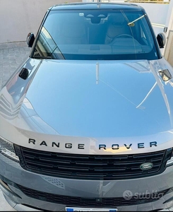 Usato 2023 Land Rover Range Rover Sport 3.0 Diesel 300 CV (120.000 €)