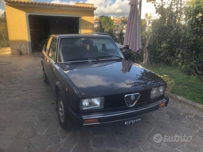 Usato 1981 Alfa Romeo Alfetta 2.0 Benzin 130 CV (13.000 €)