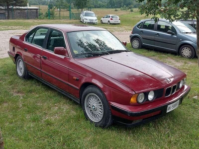 Usato 1988 BMW 520 Benzin 129 CV (4.700 €)