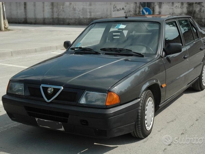 Usato 1990 Alfa Romeo 33 1.4 Benzin 90 CV (2.000 €)