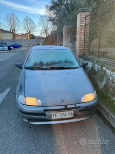 Usato 1995 Fiat Punto Benzin (400 €)