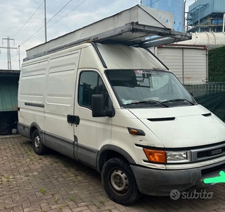 Usato 2003 Iveco Daily Diesel (6.600 €)