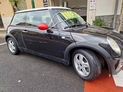 Usato 2004 Mini ONE 1.6 Benzin 90 CV (1.600 €)