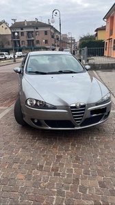 Usato 2005 Alfa Romeo 147 1.9 Diesel 116 CV (2.000 €)