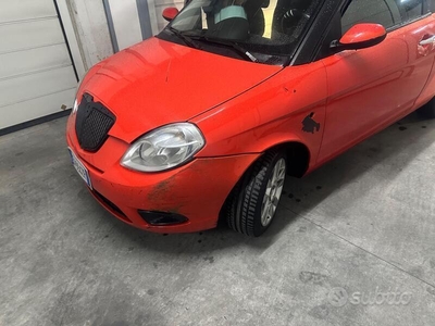 Usato 2006 Lancia Ypsilon 1.2 Diesel 69 CV (1.599 €)