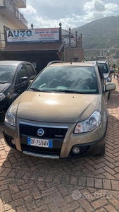 Usato 2007 Fiat Sedici 1.9 Diesel 120 CV (7.500 €)