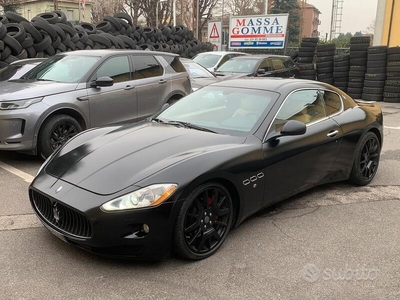 Usato 2007 Maserati Granturismo 4.2 Benzin 405 CV (37.000 €)