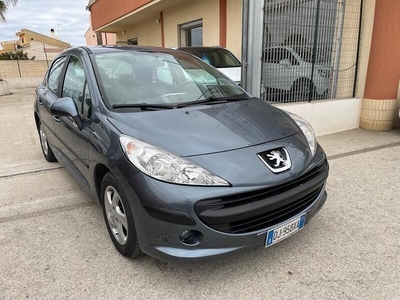 Usato 2007 Peugeot 207 1.4 Diesel 68 CV (3.799 €)