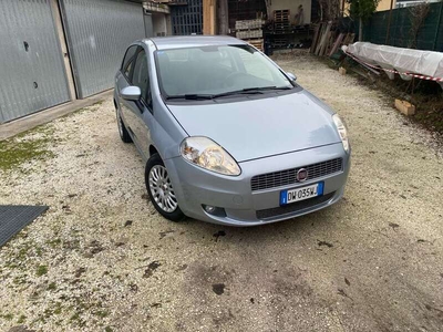 Usato 2009 Fiat Grande Punto 1.2 Benzin 65 CV (5.200 €)