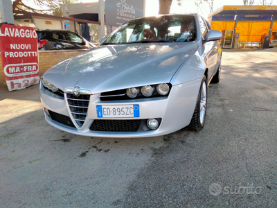 Usato 2010 Alfa Romeo 159 Diesel (3.000 €)