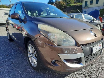 Usato 2010 Renault Scénic III 1.5 Diesel 110 CV (2.900 €)