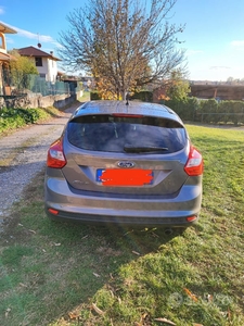 Usato 2011 Ford Focus 1.6 Benzin 150 CV (6.000 €)