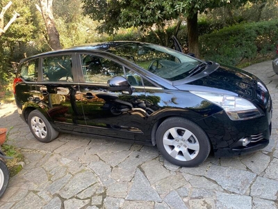 Usato 2011 Peugeot 5008 Diesel (5.400 €)