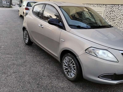 Usato 2012 Lancia Ypsilon 1.2 LPG_Hybrid 69 CV (5.700 €)