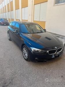 Usato 2014 BMW 318 1.8 Diesel 116 CV (6.500 €)