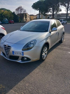 Usato 2015 Alfa Romeo Giulietta 1.4 Benzin 105 CV (13.000 €)