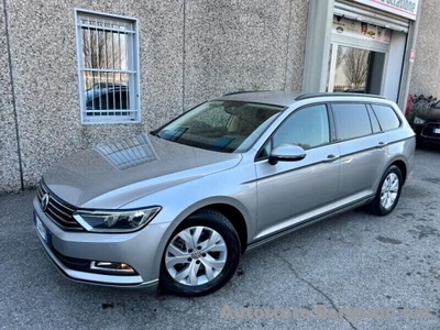 Usato 2016 VW Passat 1.6 Diesel 120 CV (12.990 €)