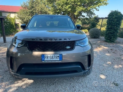 Usato 2018 Land Rover Discovery 5 2.0 Diesel 241 CV (33.900 €)