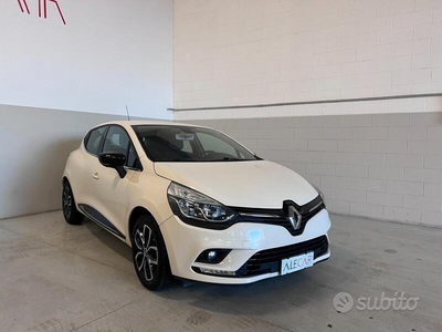 Usato 2018 Renault Clio IV 0.9 LPG_Hybrid 90 CV (10.800 €)