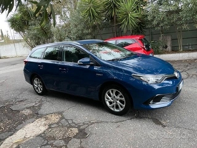 Usato 2018 Toyota Auris Touring Sports 1.8 El_Hybrid 99 CV (11.800 €)