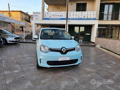 Usato 2019 Renault Twingo 1.0 Benzin 70 CV (12.499 €)