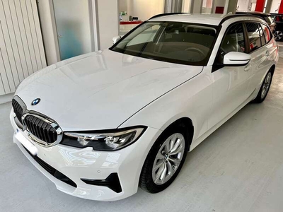 Usato 2022 BMW 318 2.0 Diesel 150 CV (36.900 €)