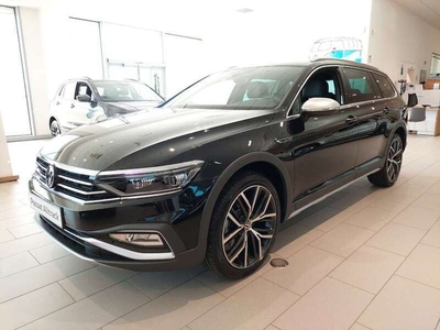 Usato 2023 VW Passat Alltrack 2.0 Diesel 200 CV (55.400 €)