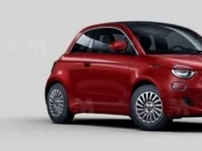 Usato 2024 Fiat 500e El 58 CV (21.500 €)
