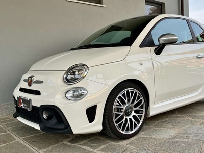 Abarth 595 Turismo 1.4 T-Jet 165 121 kW