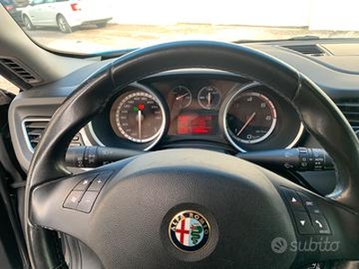 Alfa Romeo Giulietta 1.6 105 cv
