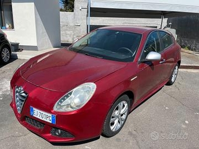 Alfa Romeo Giulietta 1.6 JTDm-2 105 CV Distinctive