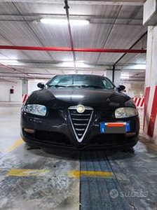 Alfa Romeo GT 1.9 MJT 16V Distinctive