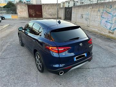 Alfa Romeo Stelvio 2.2mjt Sport Executive - my2020