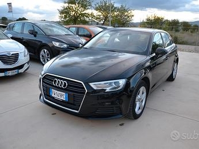 AUDI A3 1.6 TDI S tronic Business SB '19